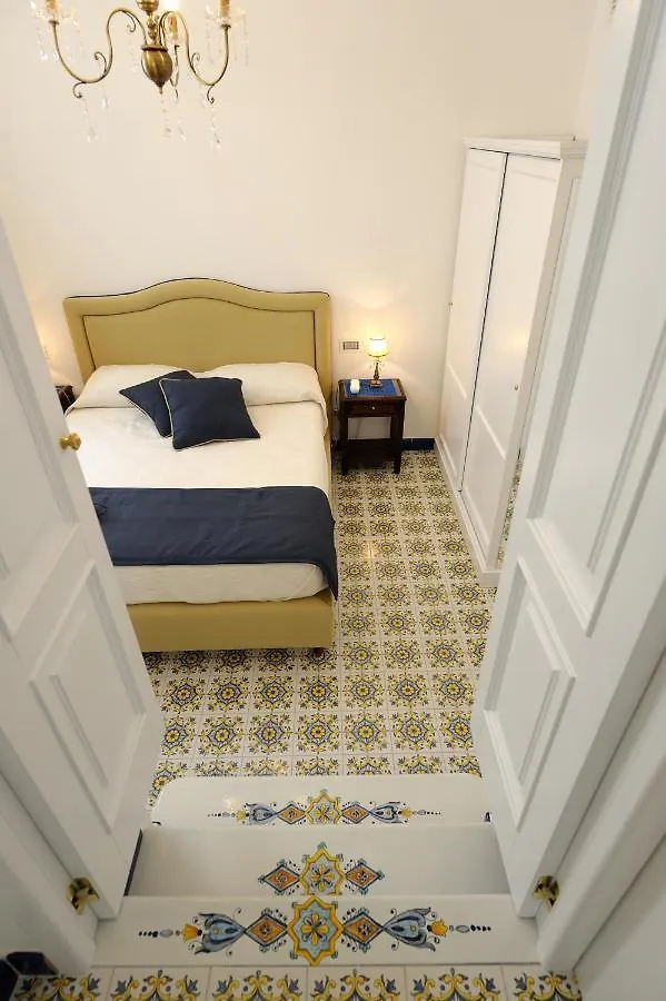 Boutique Gimagi Hotel Amalfi 2*,  Italy
