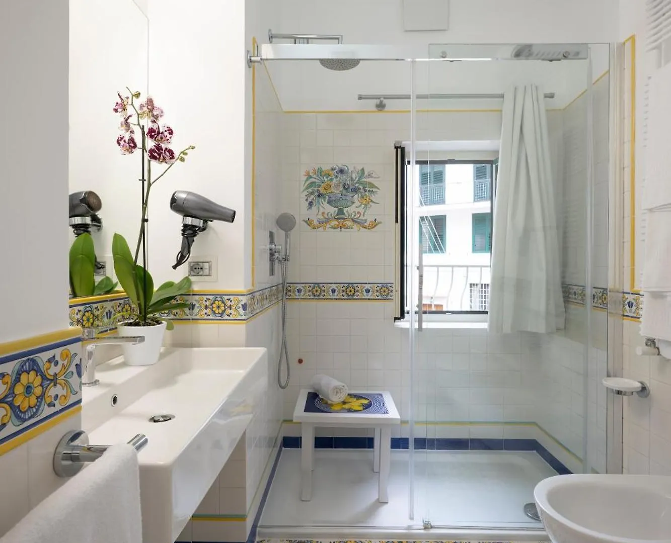 Boutique Gimagi Hotel Amalfi 2*,  Italy